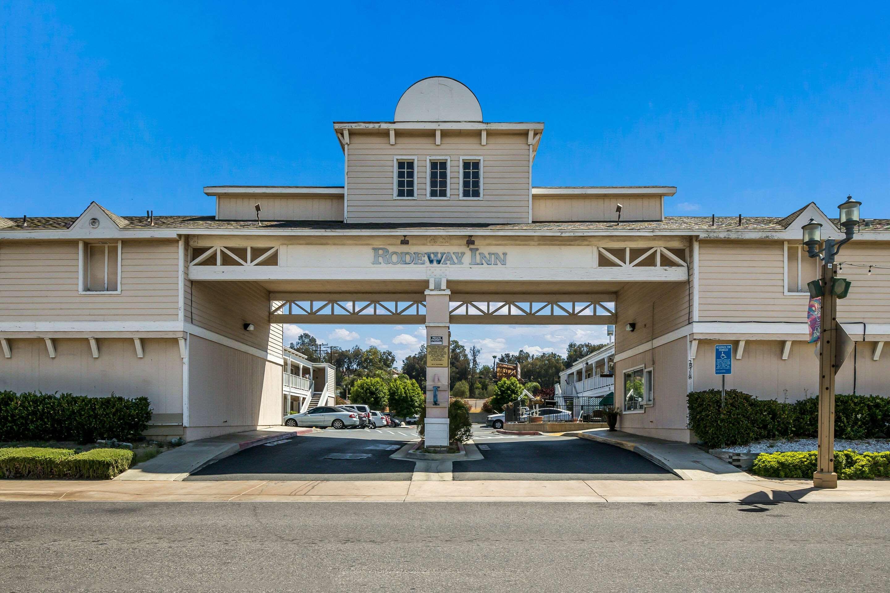 Rodeway Inn Old Town Temecula Dış mekan fotoğraf