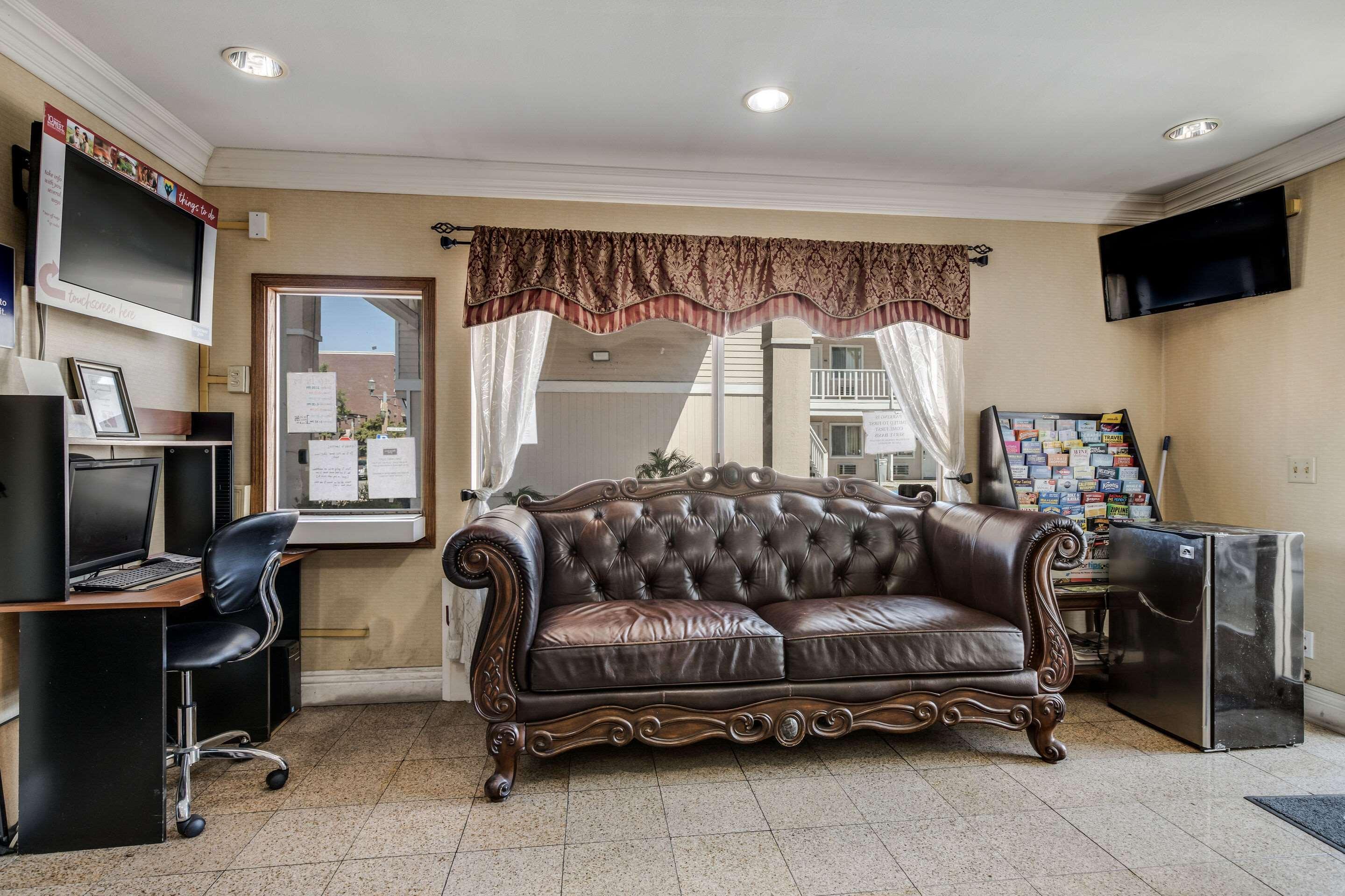 Rodeway Inn Old Town Temecula Dış mekan fotoğraf