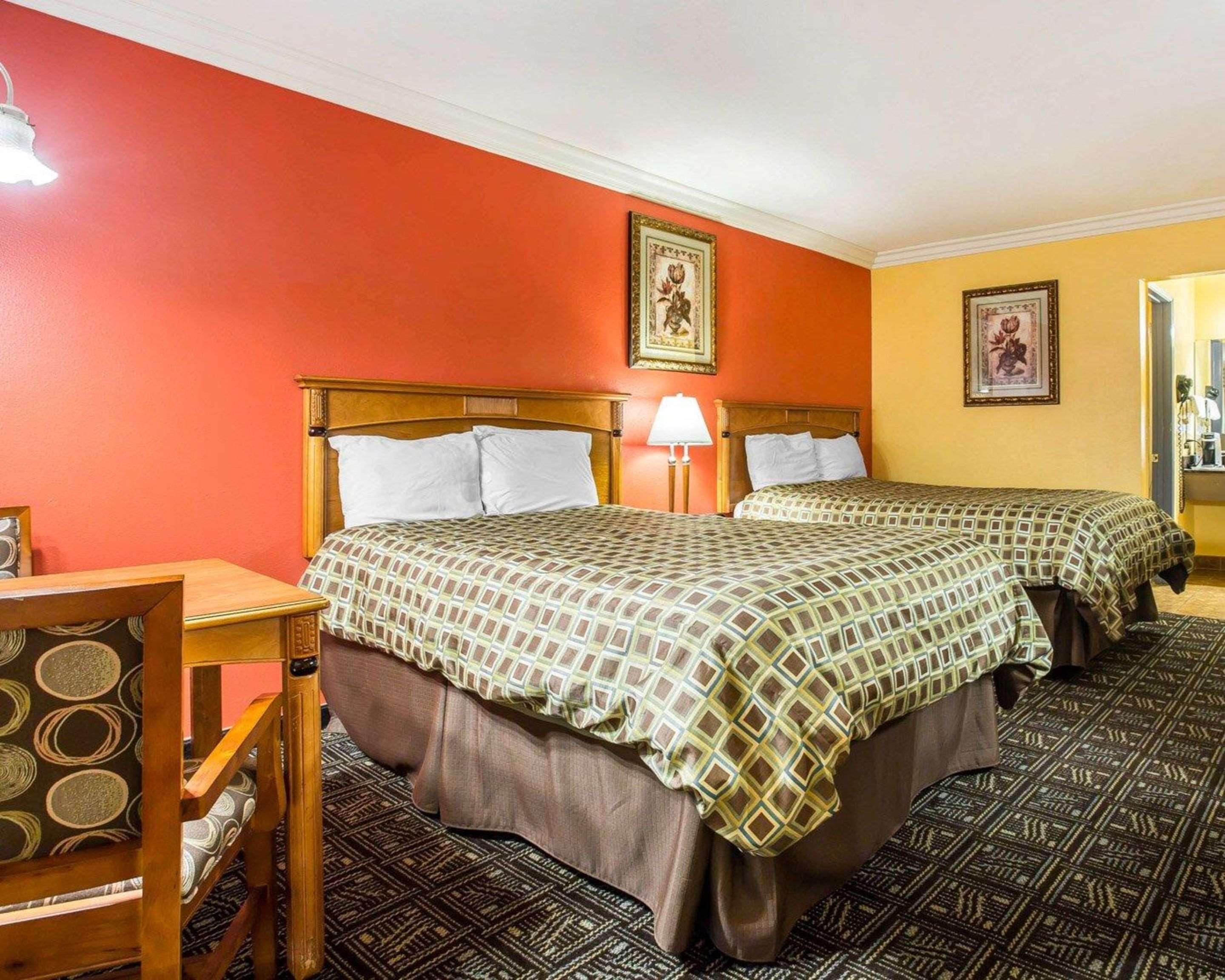 Rodeway Inn Old Town Temecula Dış mekan fotoğraf