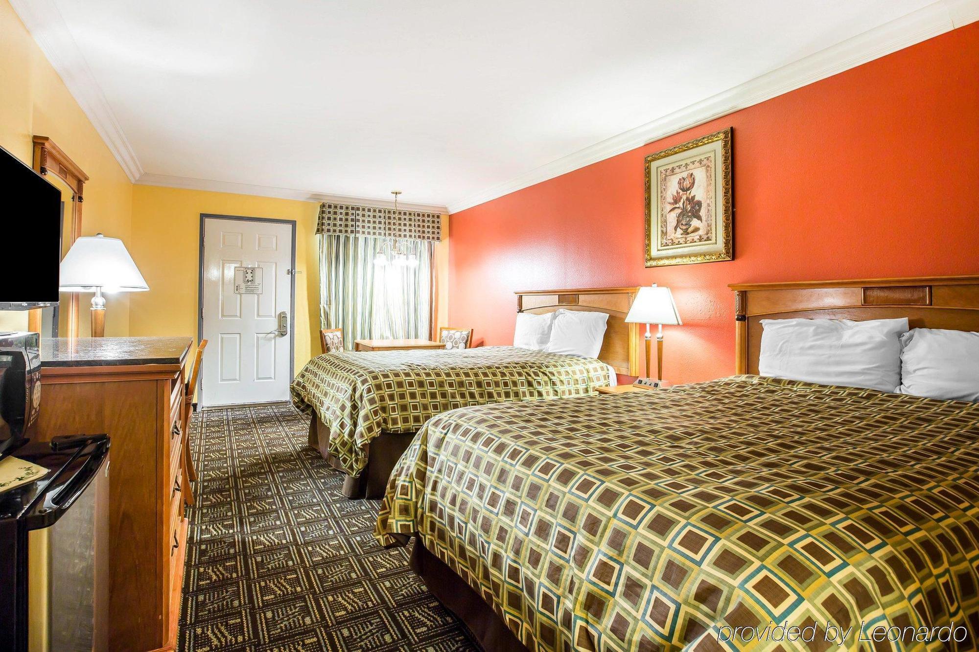 Rodeway Inn Old Town Temecula Dış mekan fotoğraf